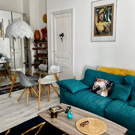 Sweet Apartment *